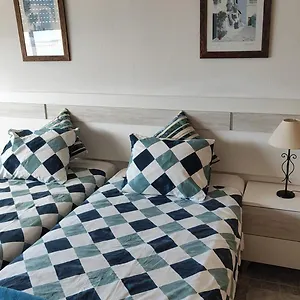 Cozy With First Line Seaview In Perfect Location, Near The Marina Benalmadena