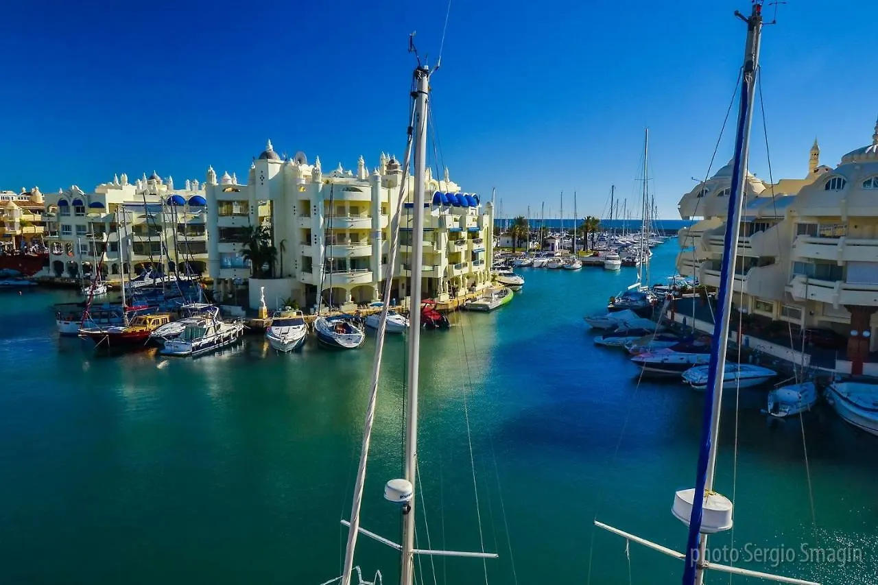 532 Minerva Apartamentos- Vistas Al Mar Y A La Piscina - Excelente Ubicacion Бенальмадена Апартаменты