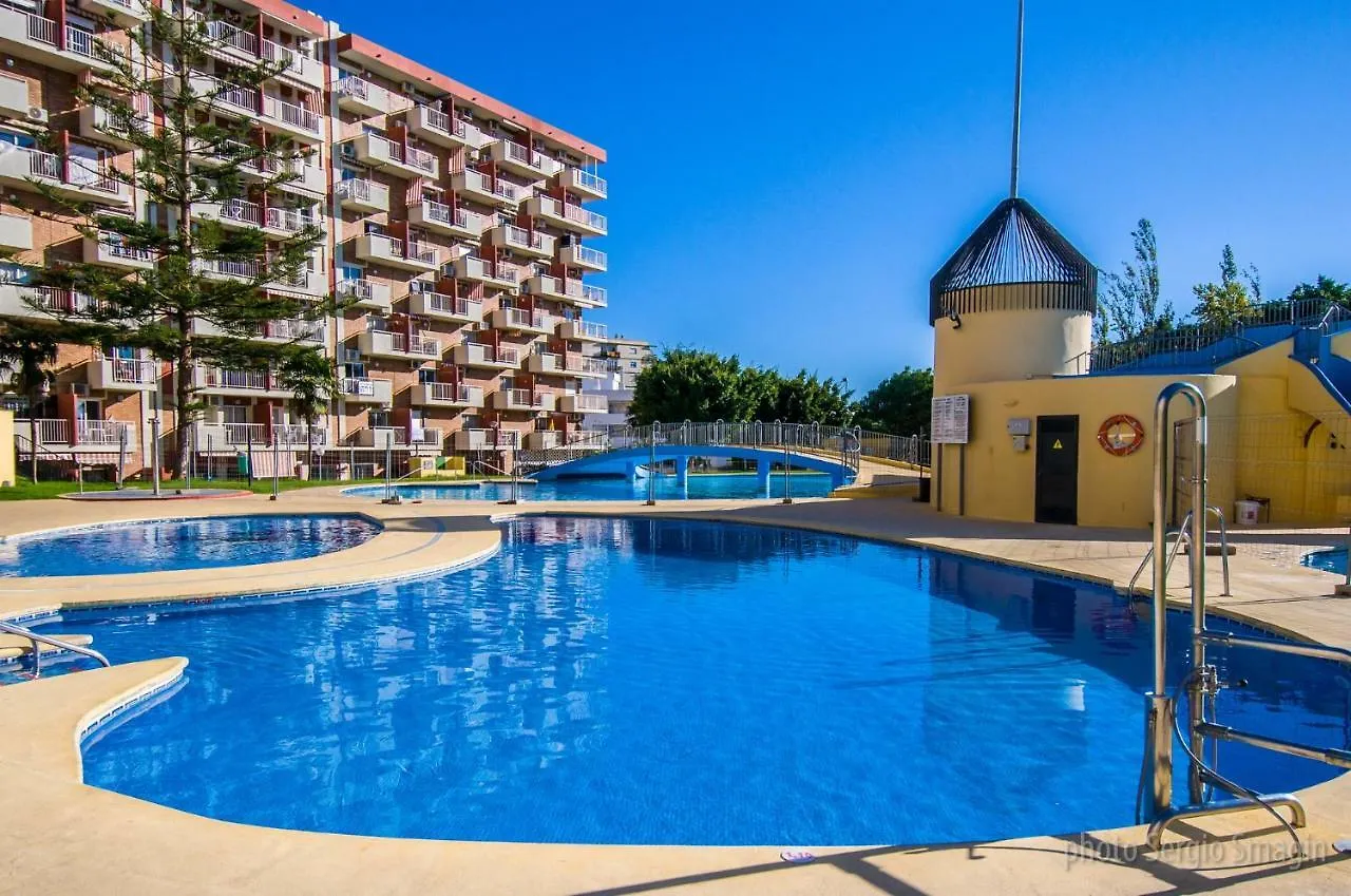 532 Minerva Apartamentos- Vistas Al Mar Y A La Piscina - Excelente Ubicacion Бенальмадена